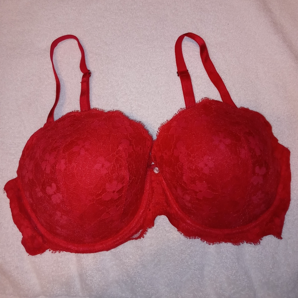 Victoria's Secret Dream Angels Lined Demi Bra Red Lace Lingerie Teddy Size 38DD